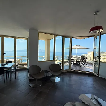 Cote Azur 06 아파트 Sarandë