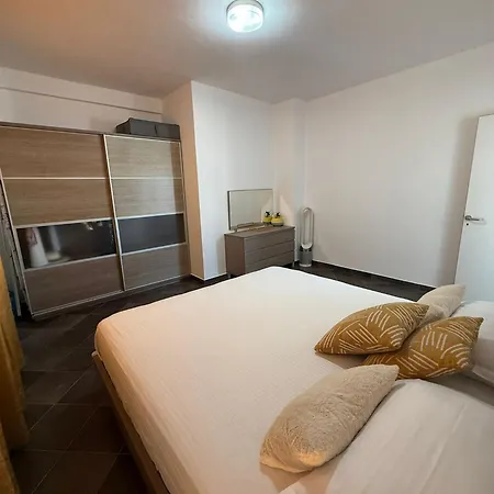 Cote Azur 06 Sarandë