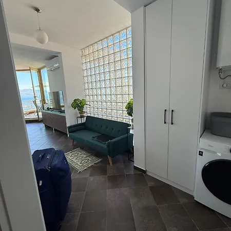 Cote Azur 06 Apartment *