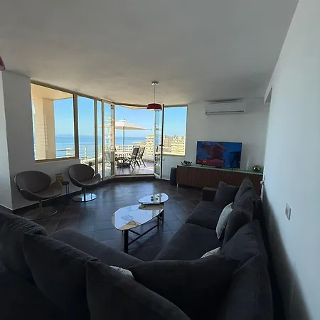 Cote Azur 06 Sarandë