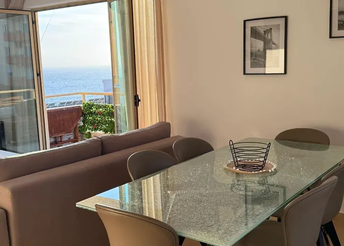 Cote Azur 06 Appartamento