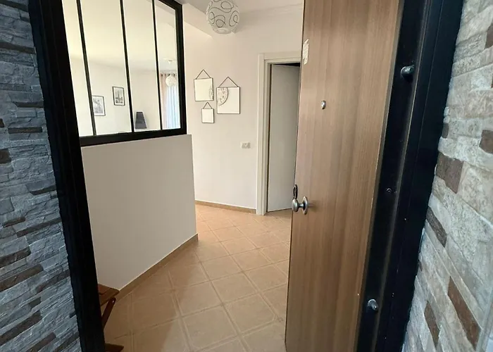 Cote Azur 06 Sarandë