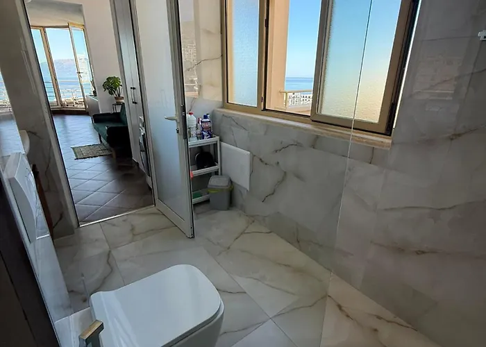 Cote Azur 06 Sarandë